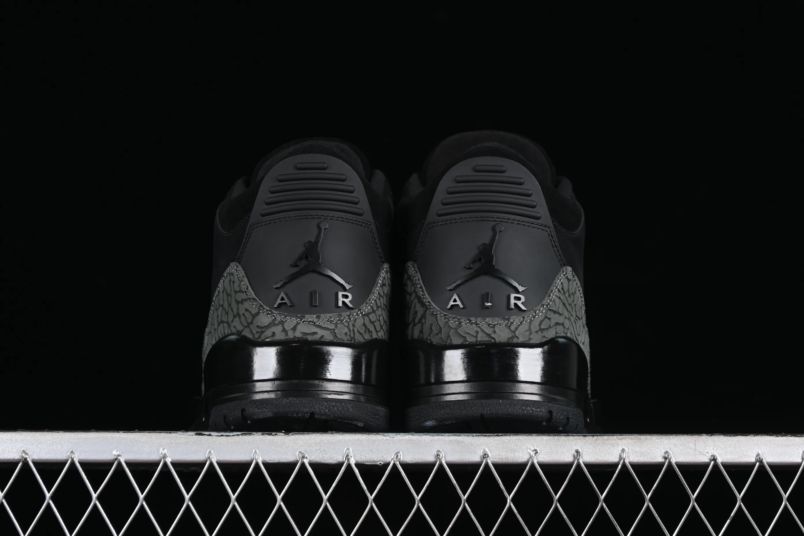 All categories Air Jordan Jordan series basketball shoes Air Jordan 3 LW version Air Jordan 3 Retro AJ3 Joe 3 Black Cat Explosion pattern CK9246-168